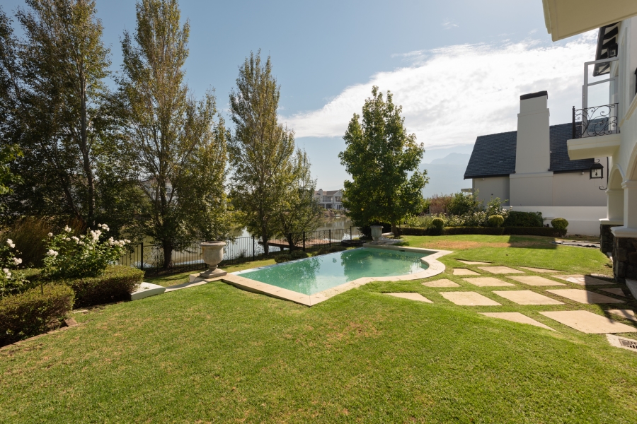 4 Bedroom Property for Sale in Val De Vie Estate Western Cape